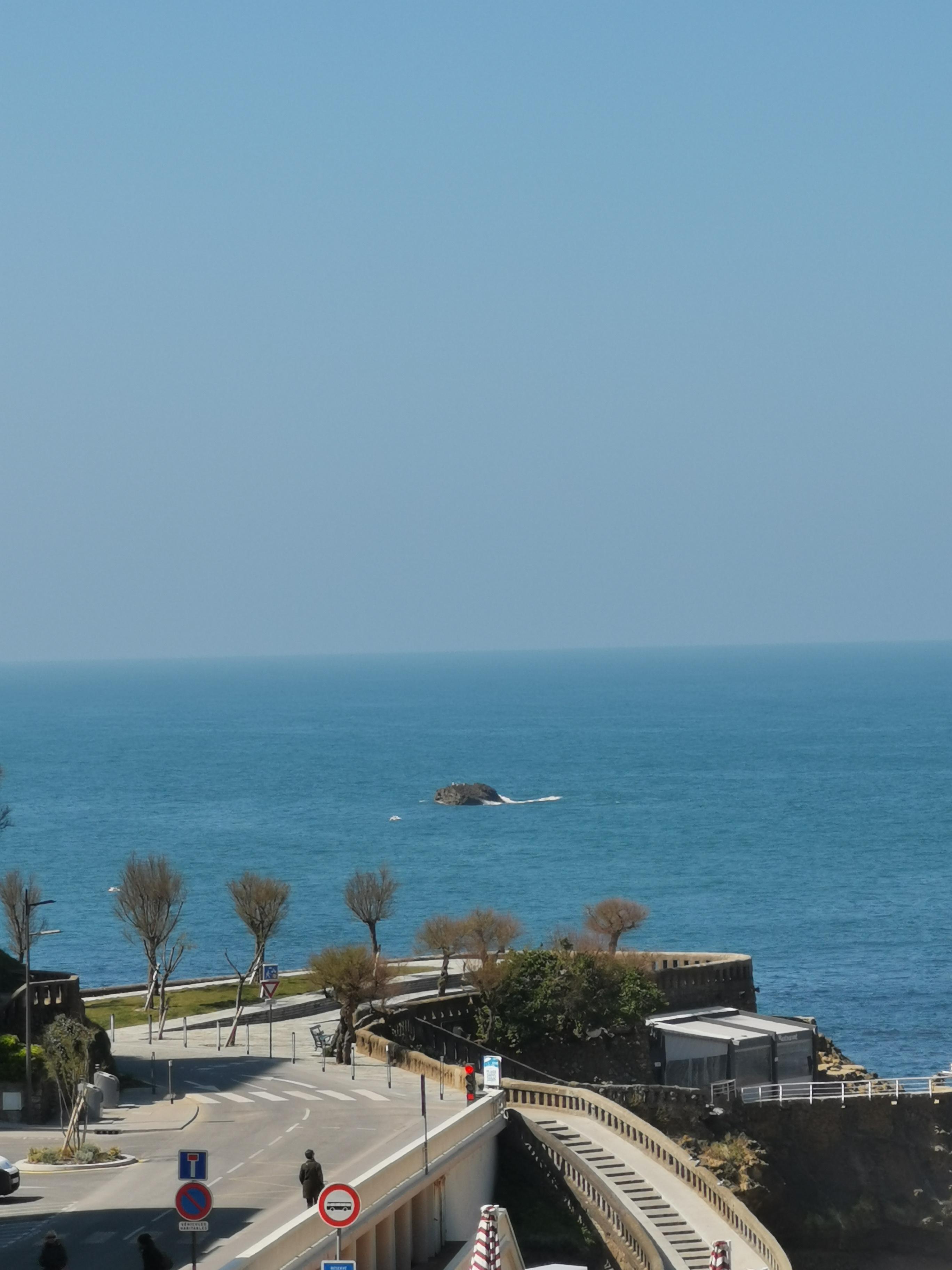 Georges Vi Hotel 3*