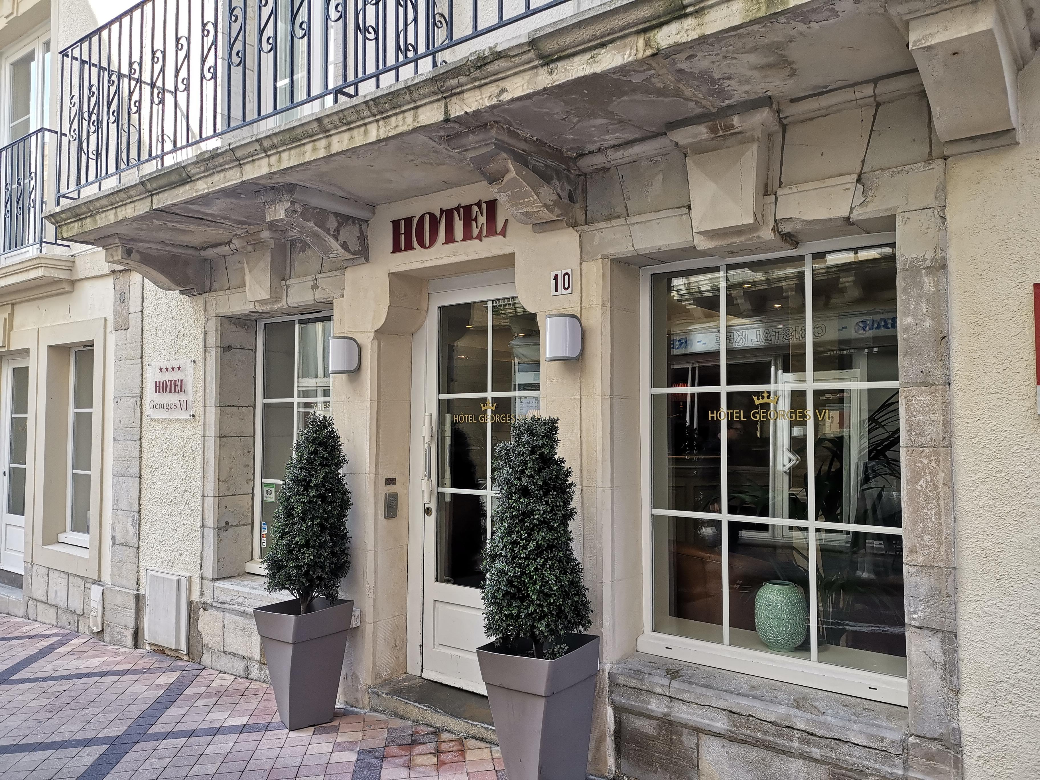 Georges Vi Hotel